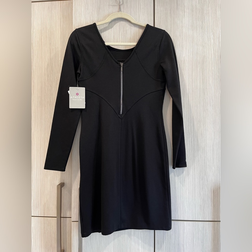 NEW Athleta Illusion Ponte Knit Black Long-Sleeve Dress Small LBD Athleisure - Picture 4 of 12